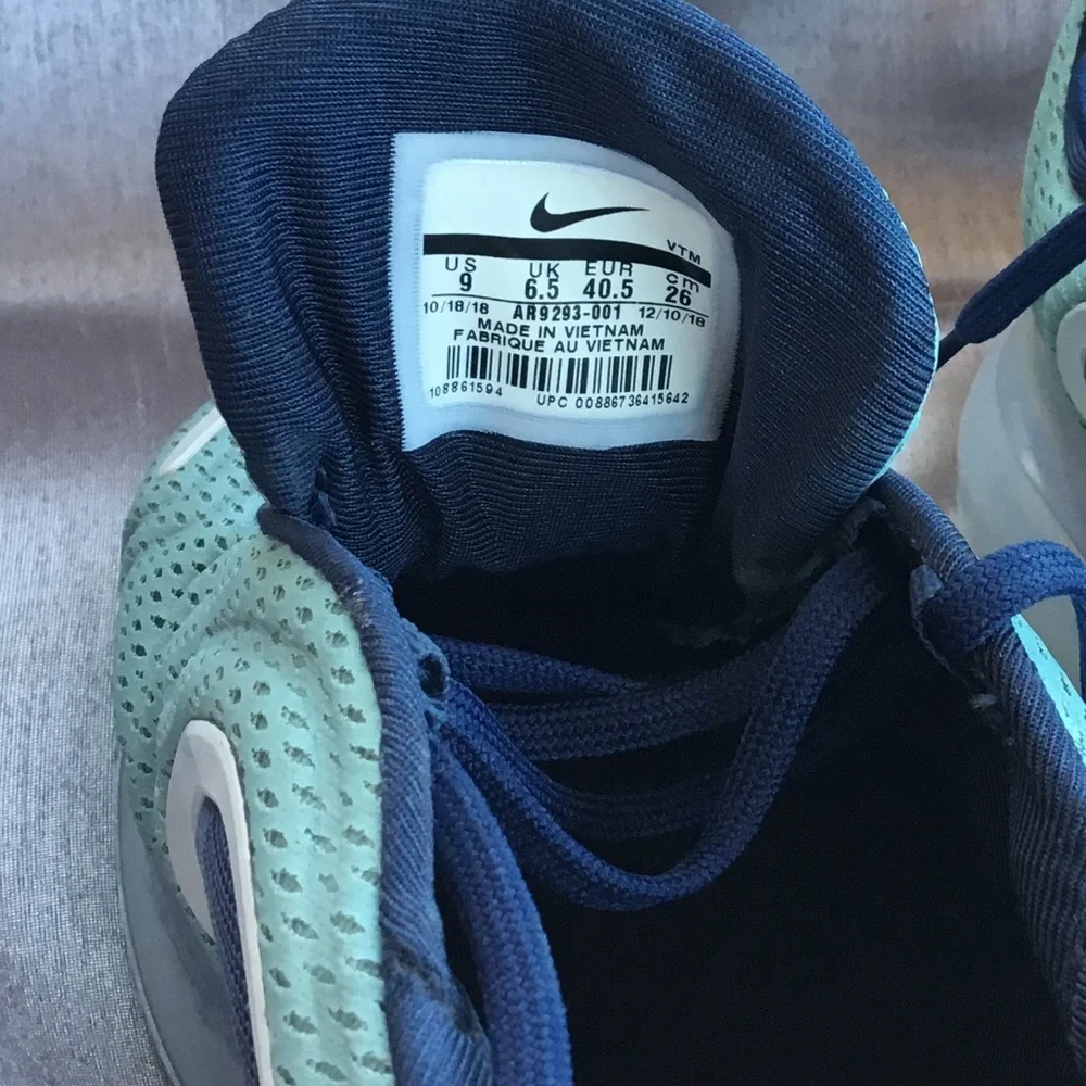 New with Box Nike Air Max 720 Women’s Northern Lights Day. Size 9 - Picture 3 of 7